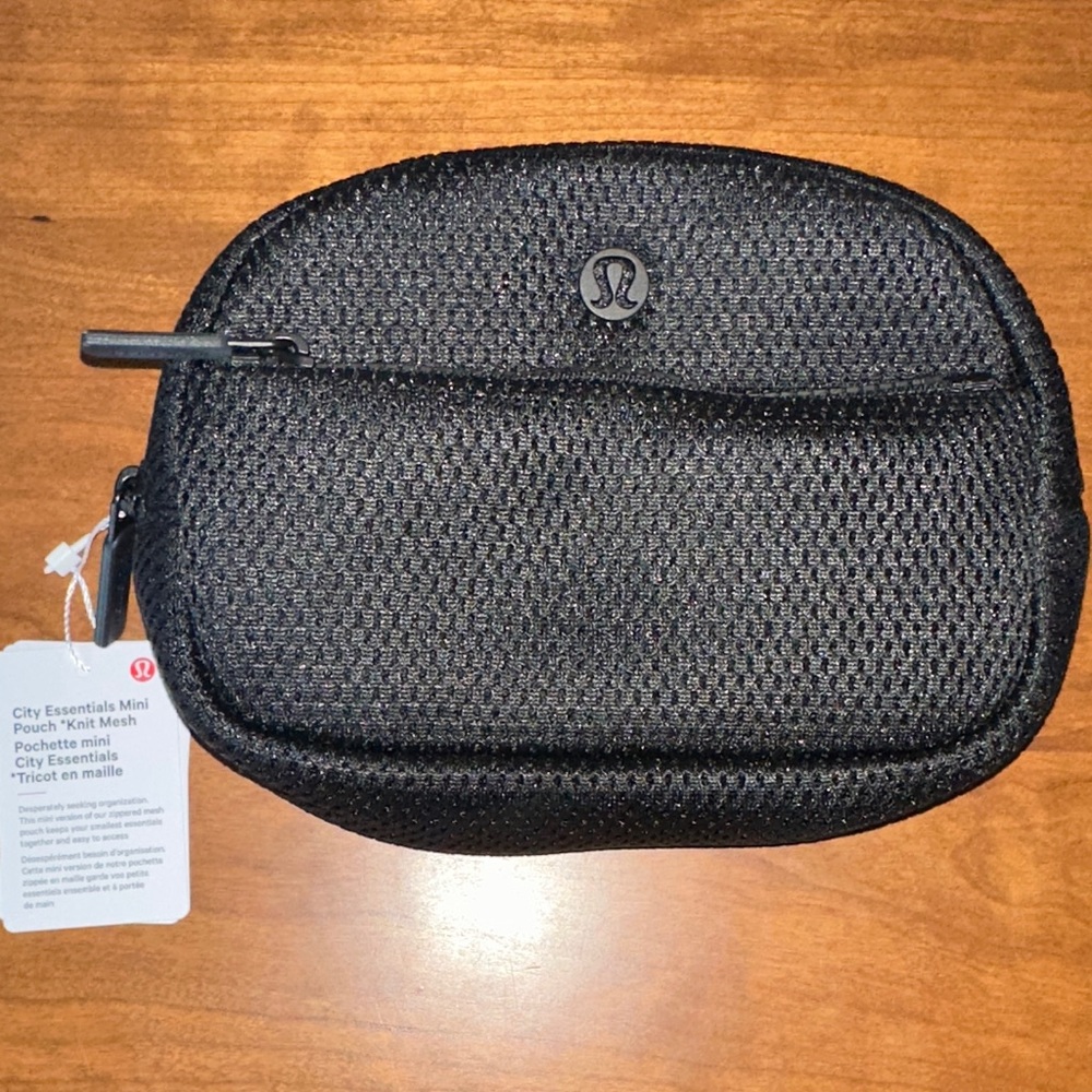 lululemon athletica Black Mesh City Essentials Mini Pouch NWT